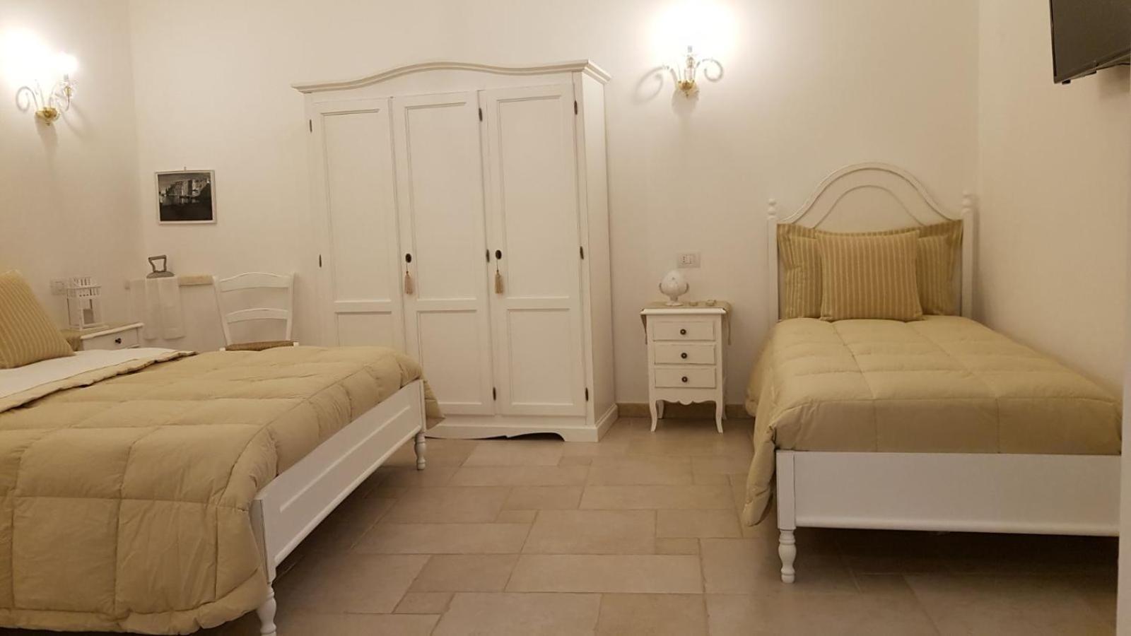 Dimora Palmieri Di Charme Bed and Breakfast Monopoli Buitenkant foto